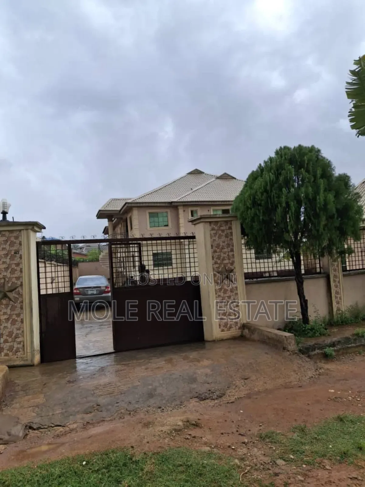 2bdrm Block of Flats in Eyita Ikorodu for sale