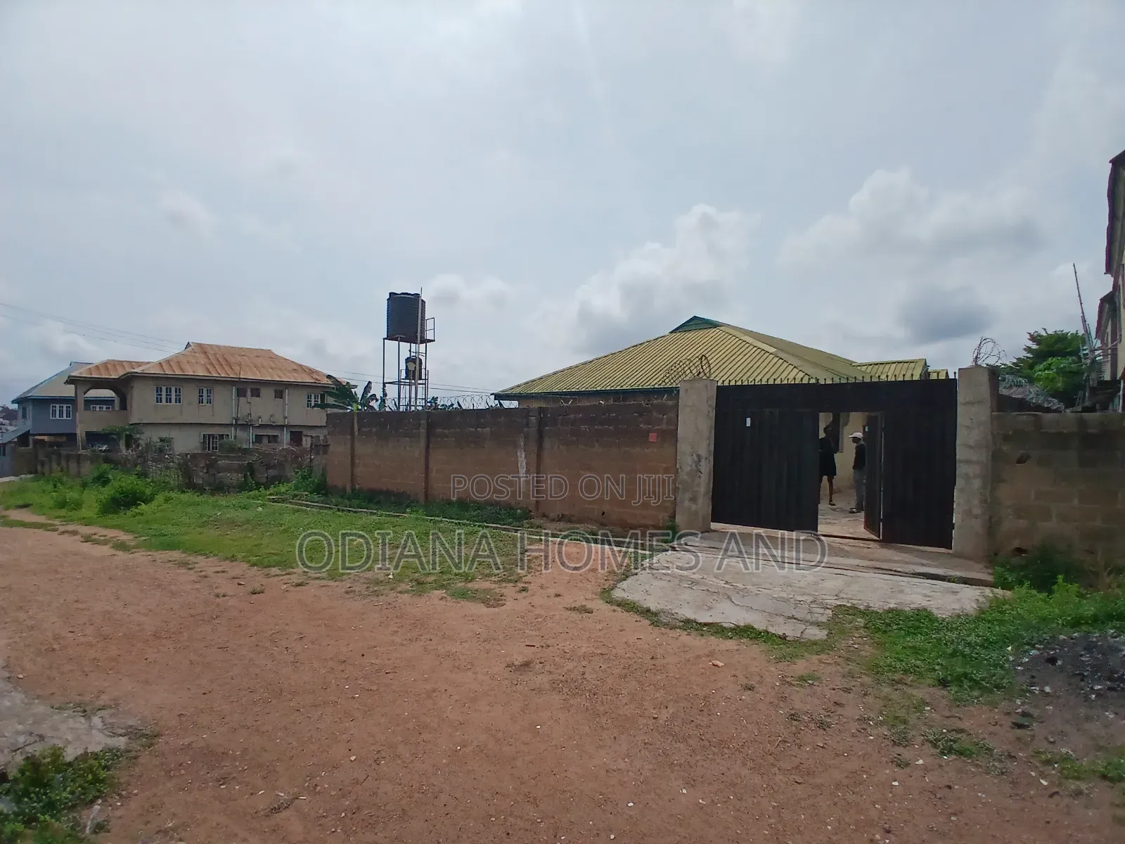 6bdrm Bungalow in Agbofieti/Idi-Ishin, Ibadan for sale