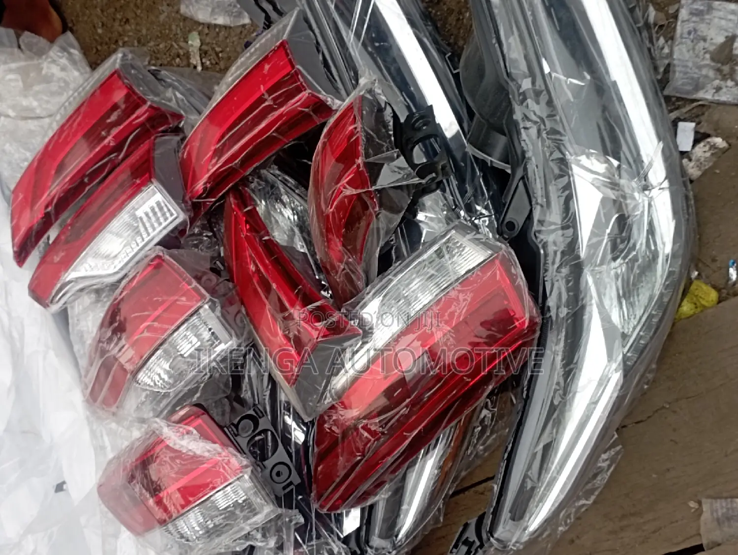 Headlight and Rearlight Toyota Highlander 2018