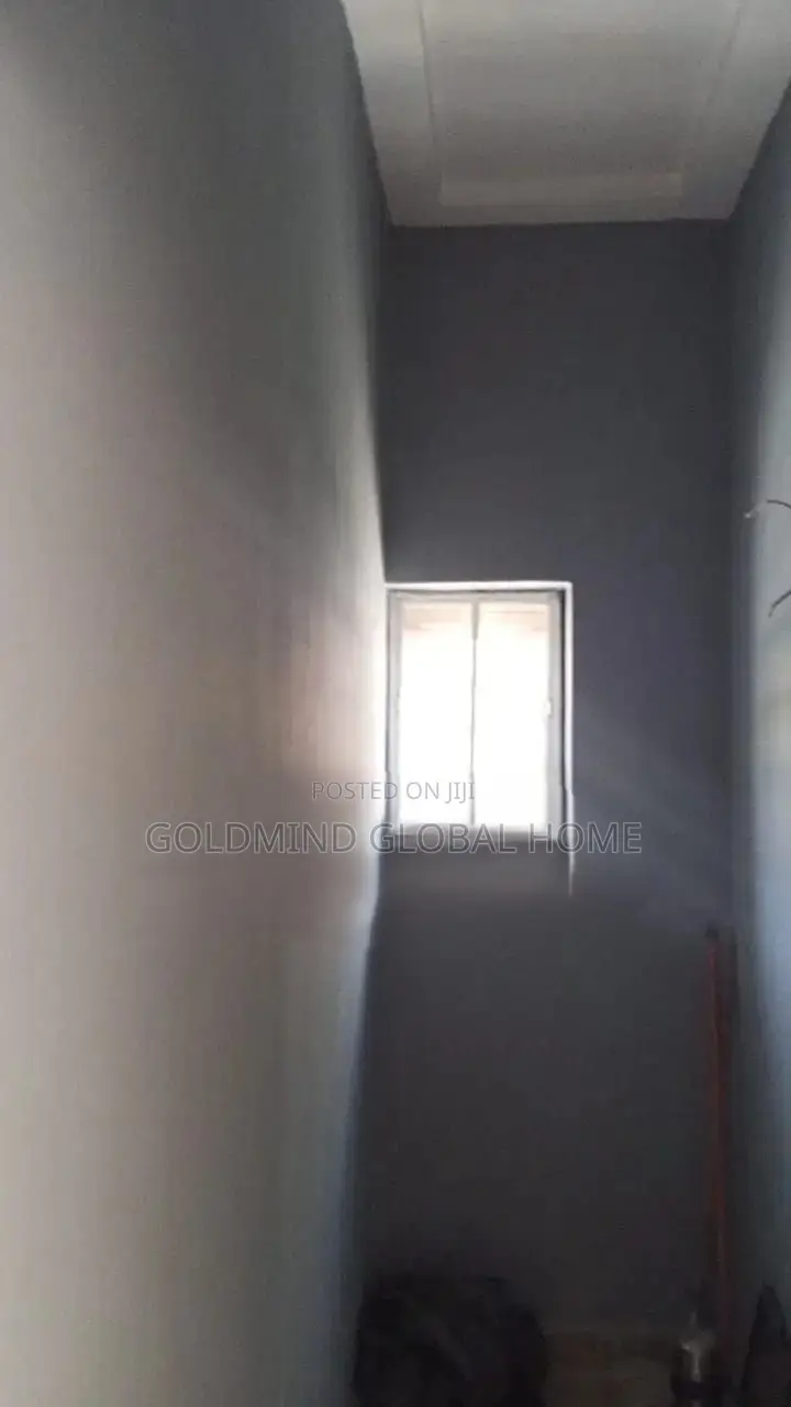 4bdrm Duplex in Apo for sale