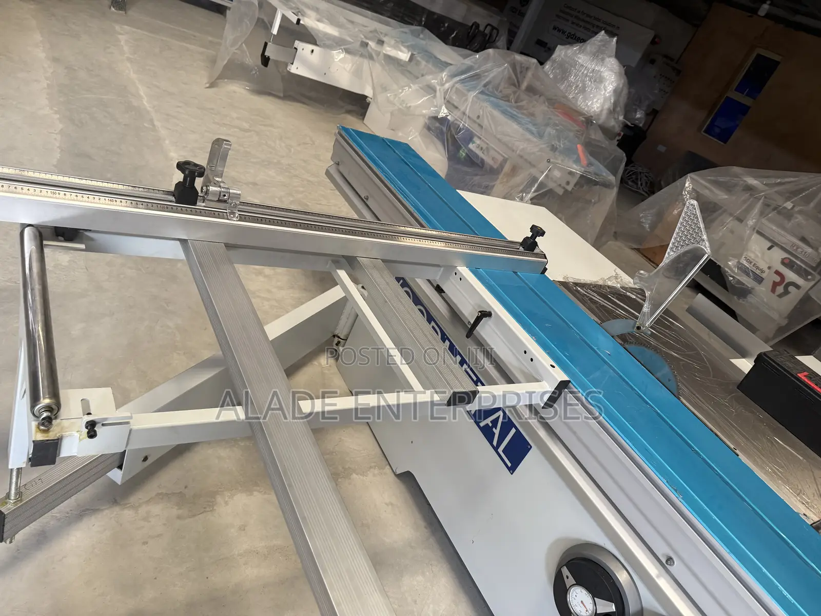 High Quality Industrial Panel Saw 3.2meters Length 7.5hp