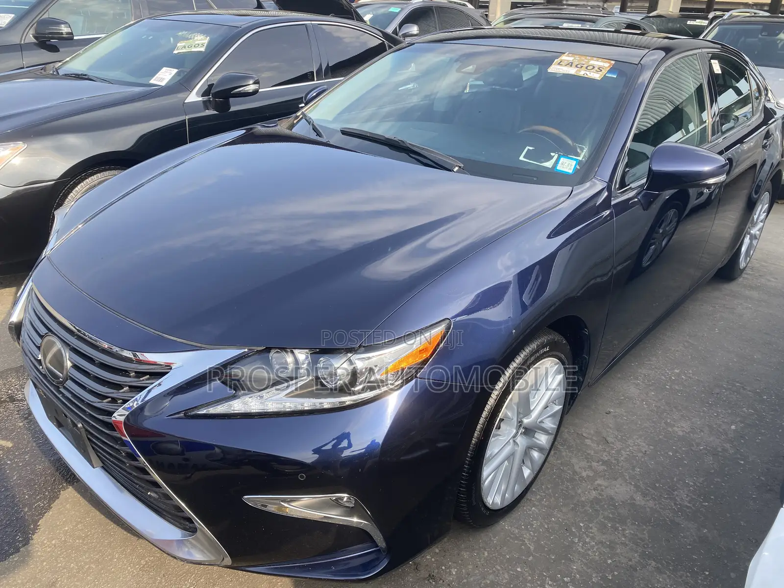 Lexus ES 350 FWD 2016 Blue