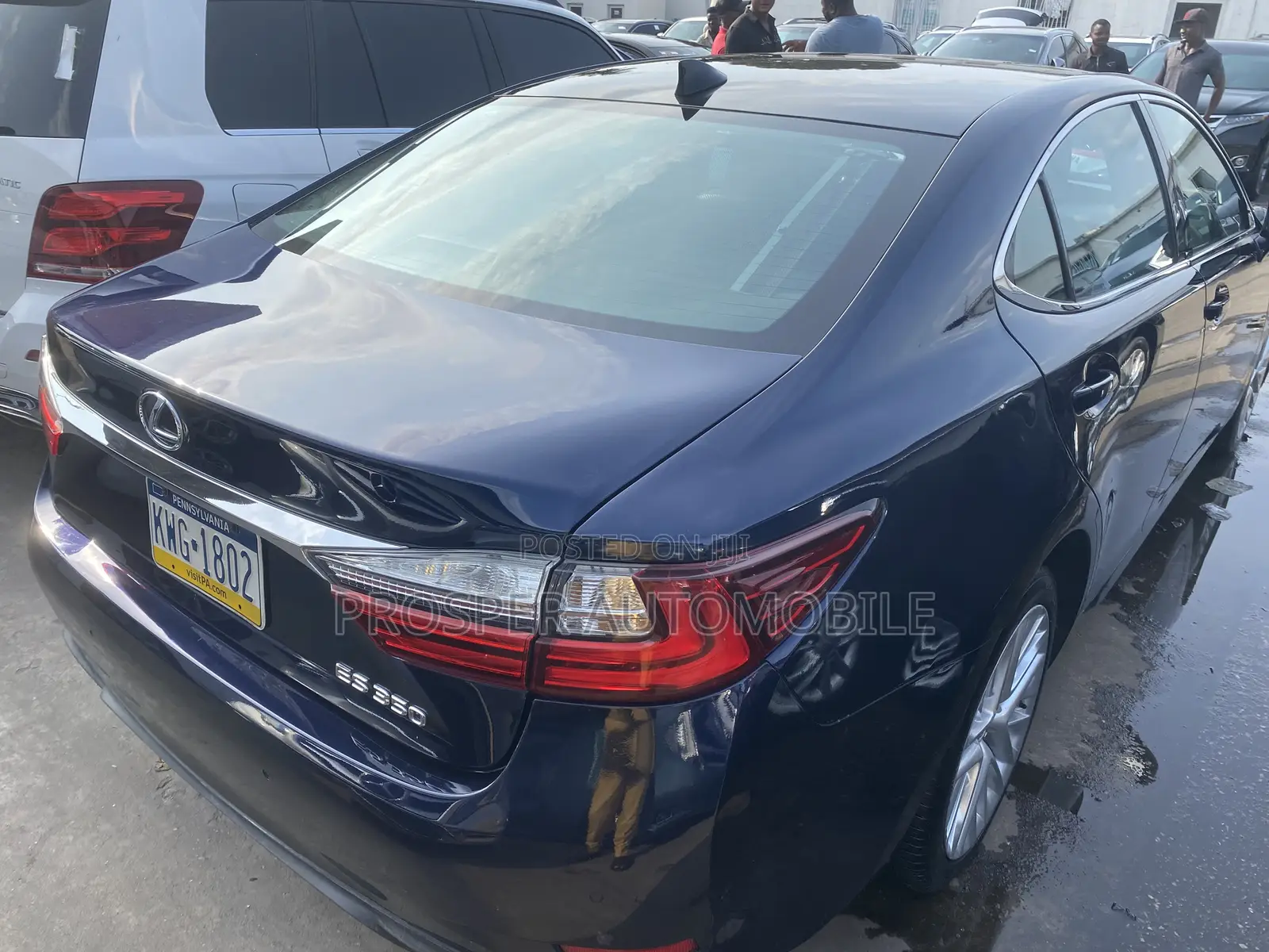 Lexus ES 350 FWD 2016 Blue