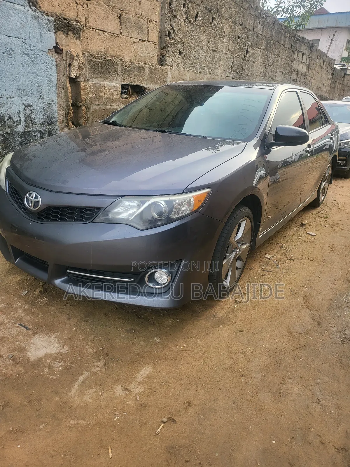 Toyota Camry SE 4dr Sedan (2.5L 4cyl 6A) 2015