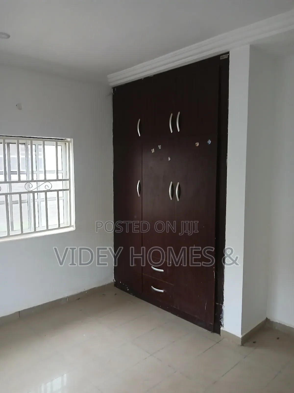 3bdrm Bungalow in Suncity Estate, Galadimawa for rent