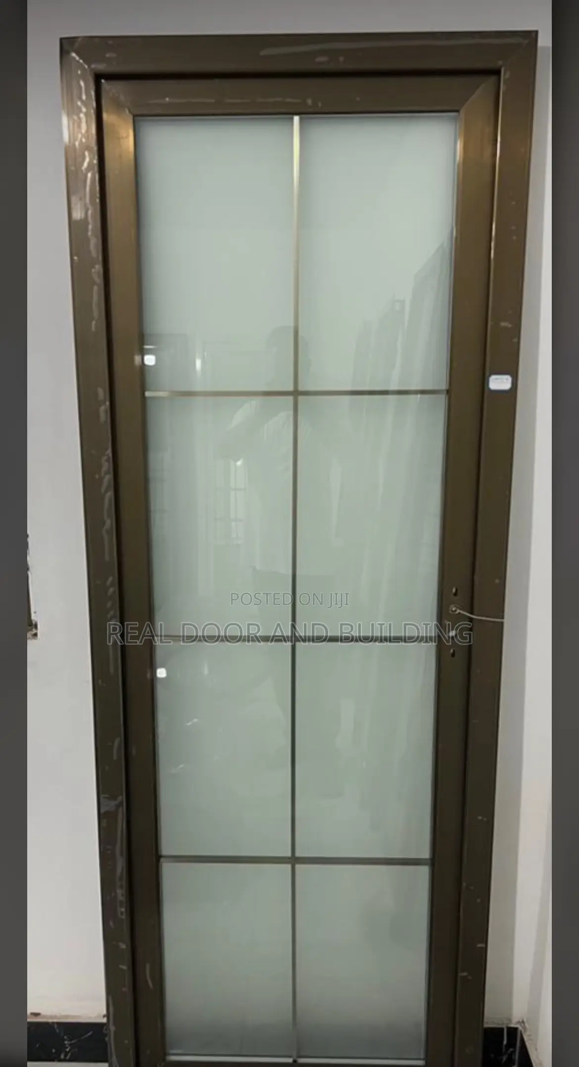 High Quality Gold Color Bathroom Glass Door
