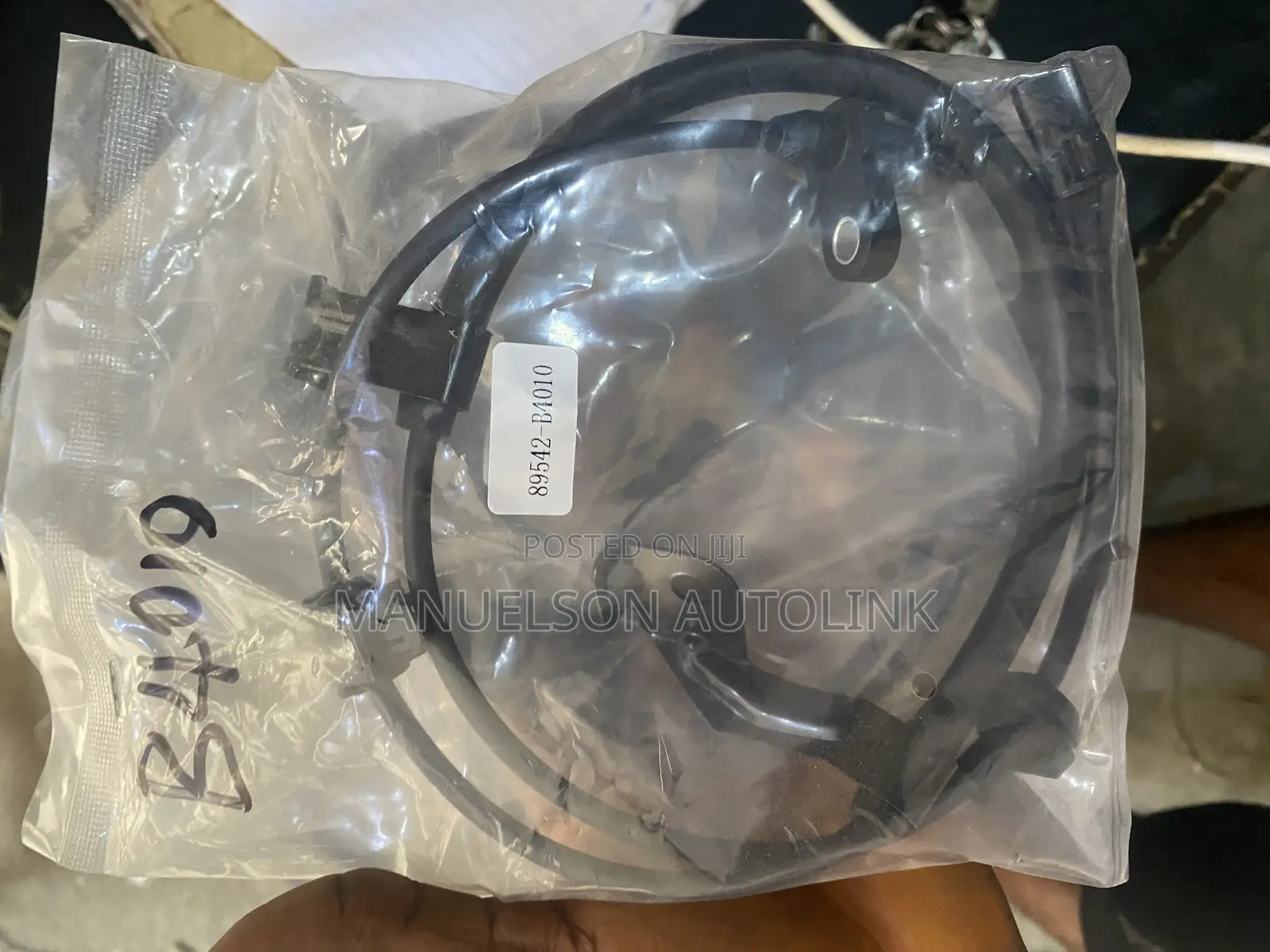 89546-B4010 Abs Wheel Speed Sensor for Toyota Daihatsu