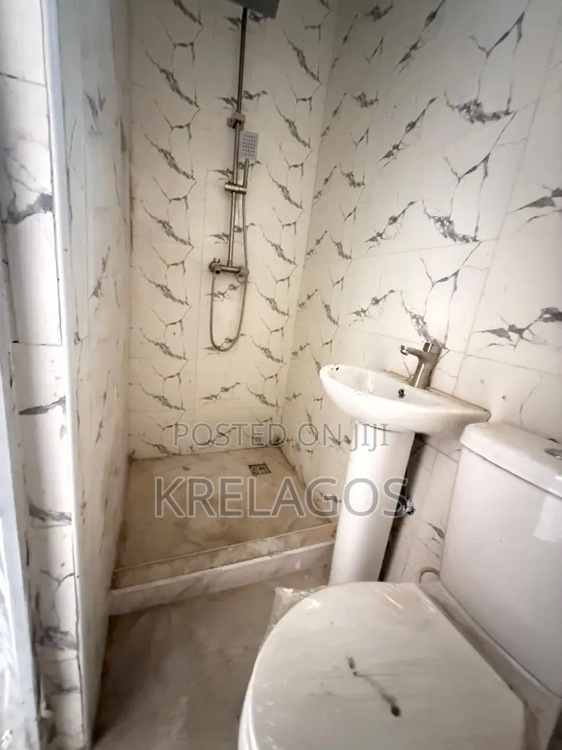2bdrm Apartment in Ikota for sale