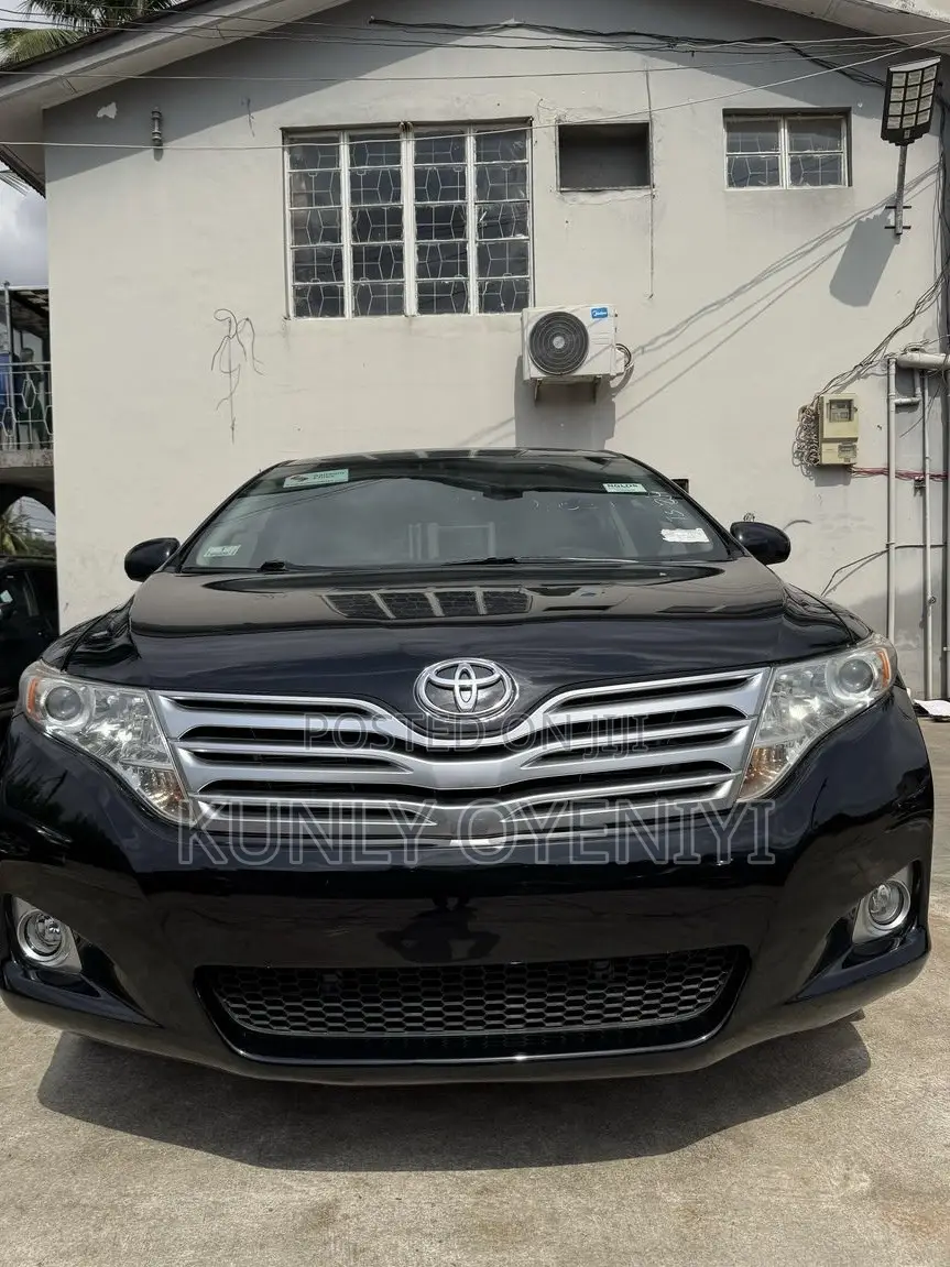 Toyota Venza V6 AWD 2012 Matt Black