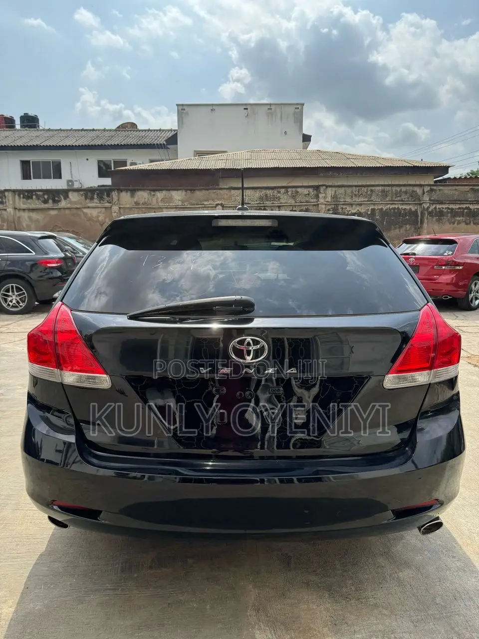 Toyota Venza V6 AWD 2012 Matt Black