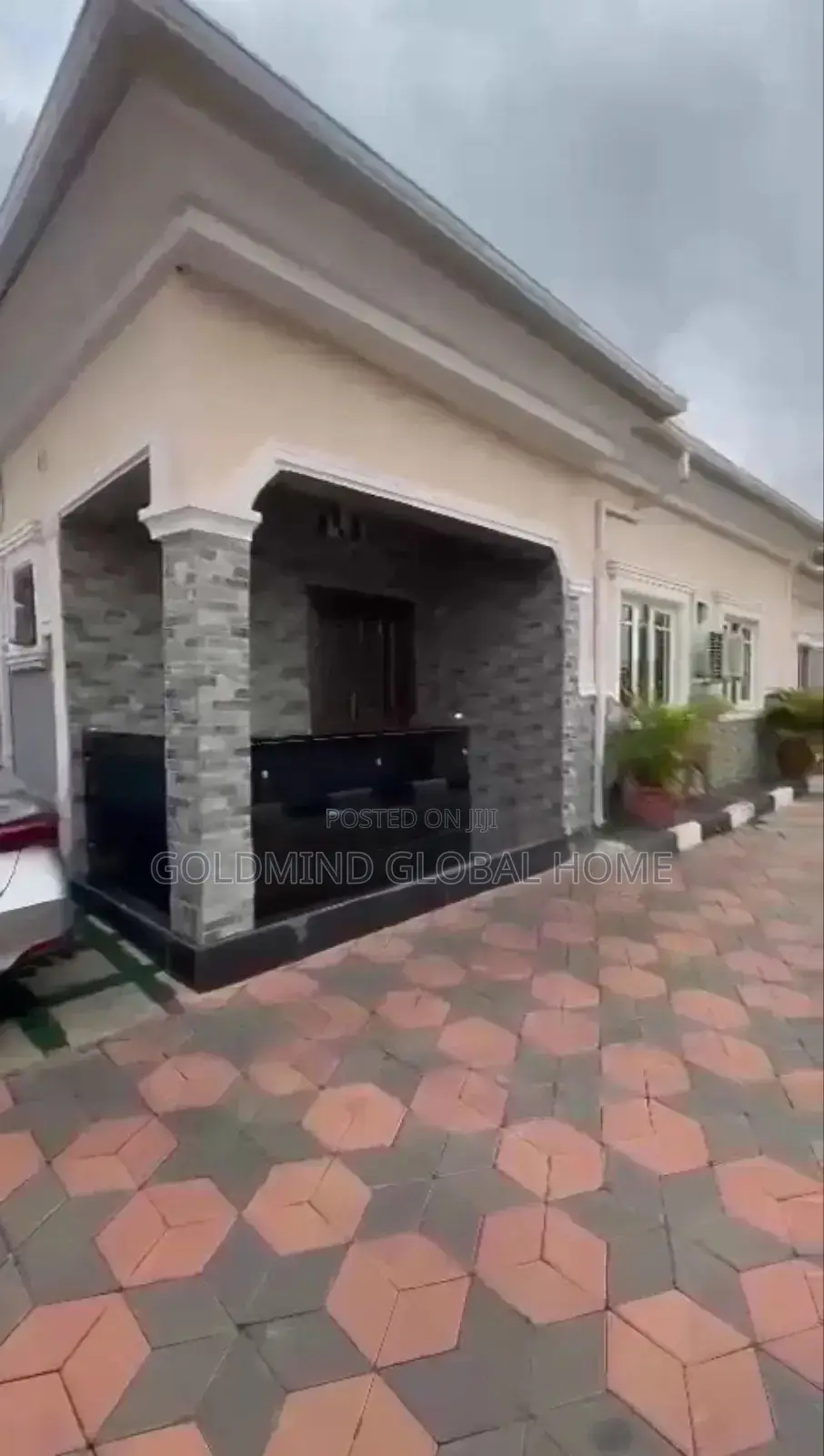 4bdrm Bungalow in Lokogoma for sale