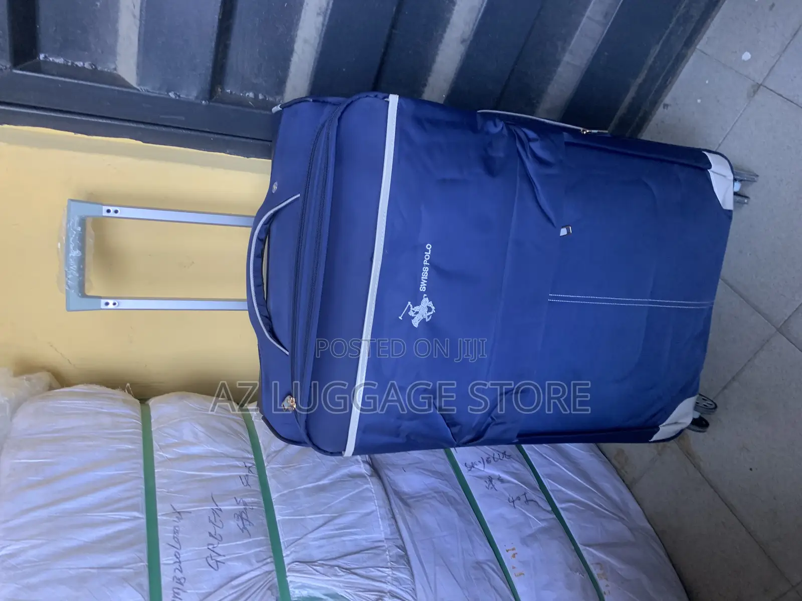 Single Large Luggage Traveling Box