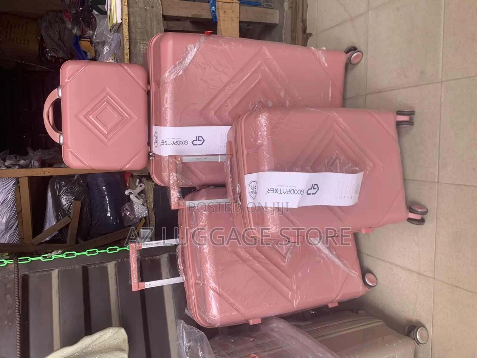 Set of 4 Rubber Luggage Boxes