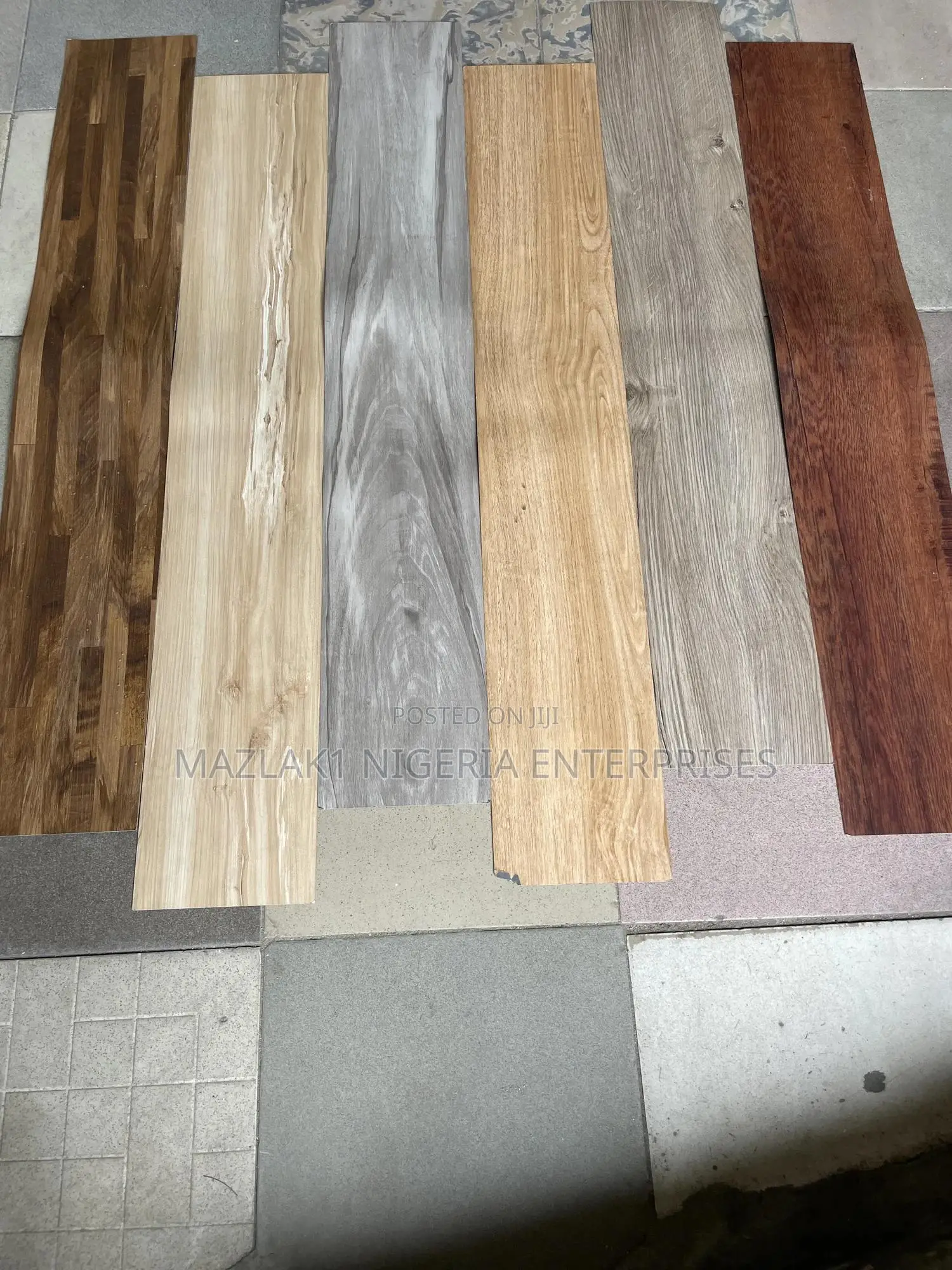 Vinyl Floor Rubber Tiles 3ft by 6inches