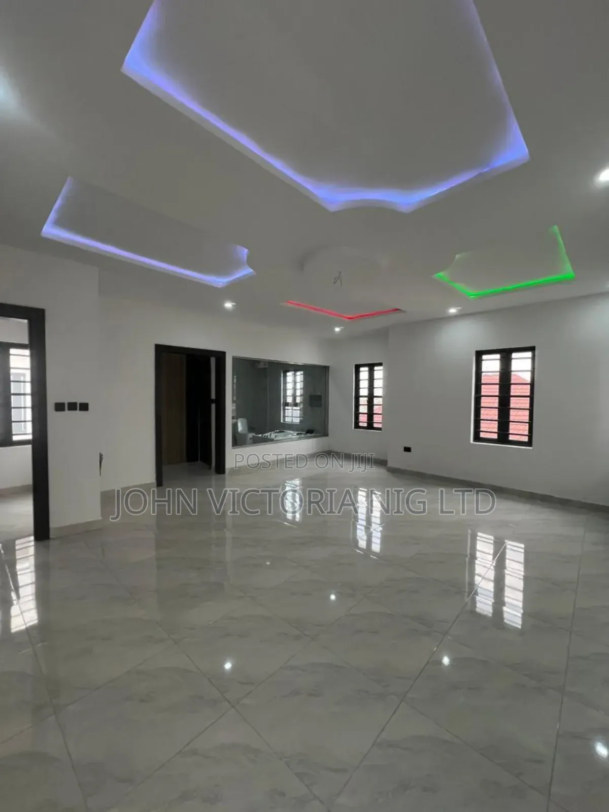 5bdrm Duplex in Magodo Phase One for sale