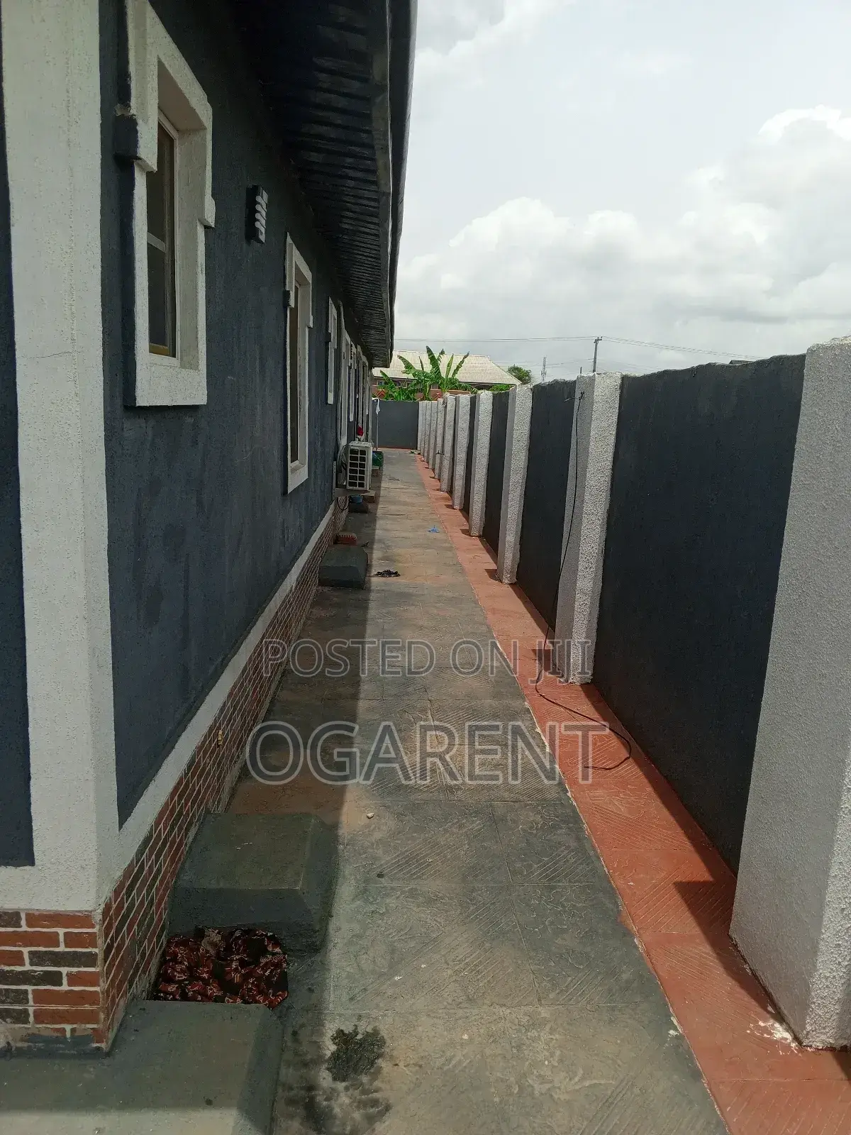 Furnished 2bdrm Block of Flats in Benin City for sale
