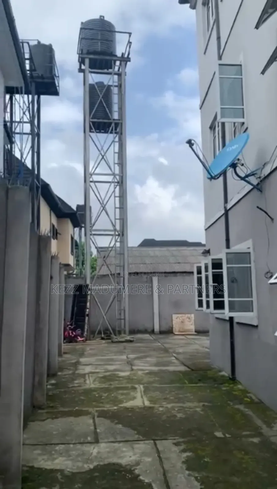 12bdrm Duplex in Paradise Estate,, Port-Harcourt for sale