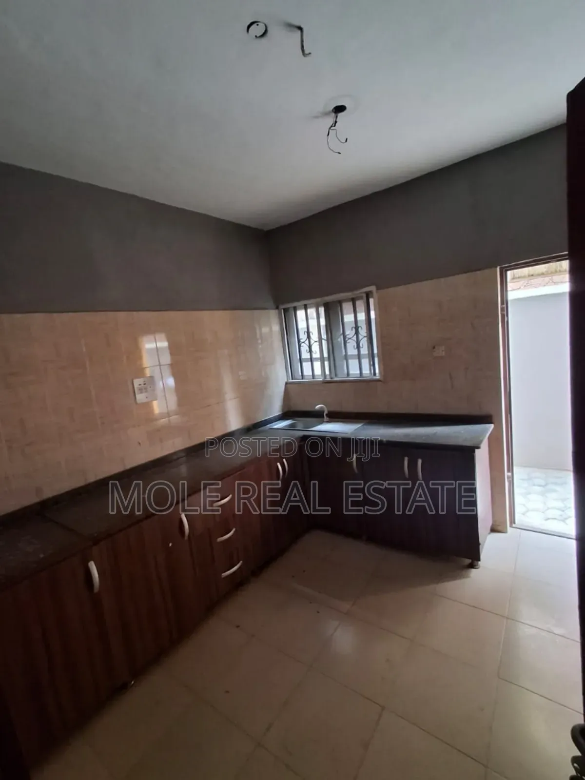3bdrm Block of Flats in Ikotun Ijegun for sale