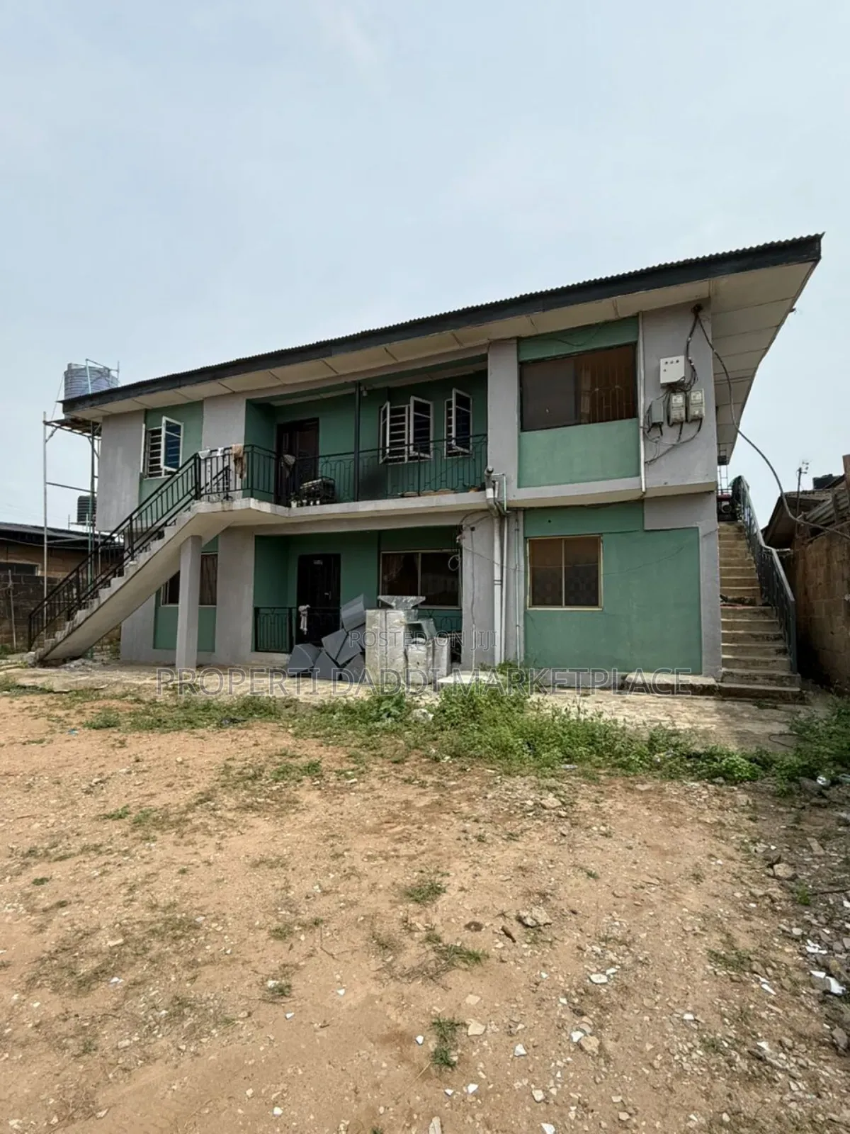 5bdrm Block of Flats in Ipaja Road for sale