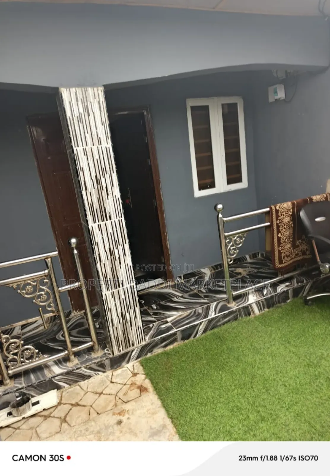 3bdrm Bungalow in Baruwa for sale