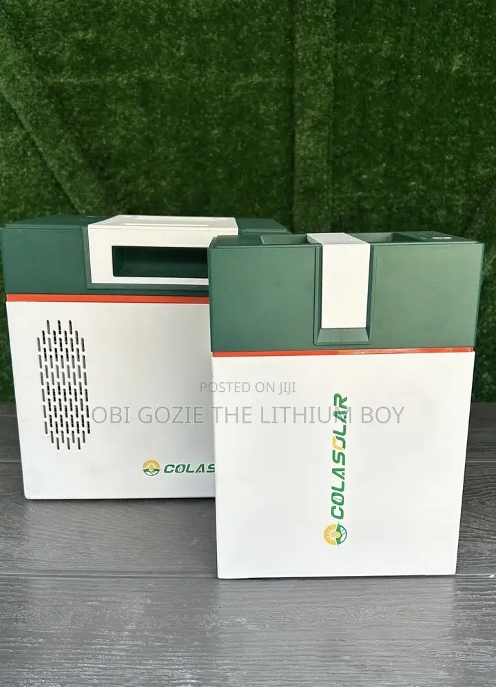 Cola Solar 1khw 2khw Lithium Battery Solar Generator