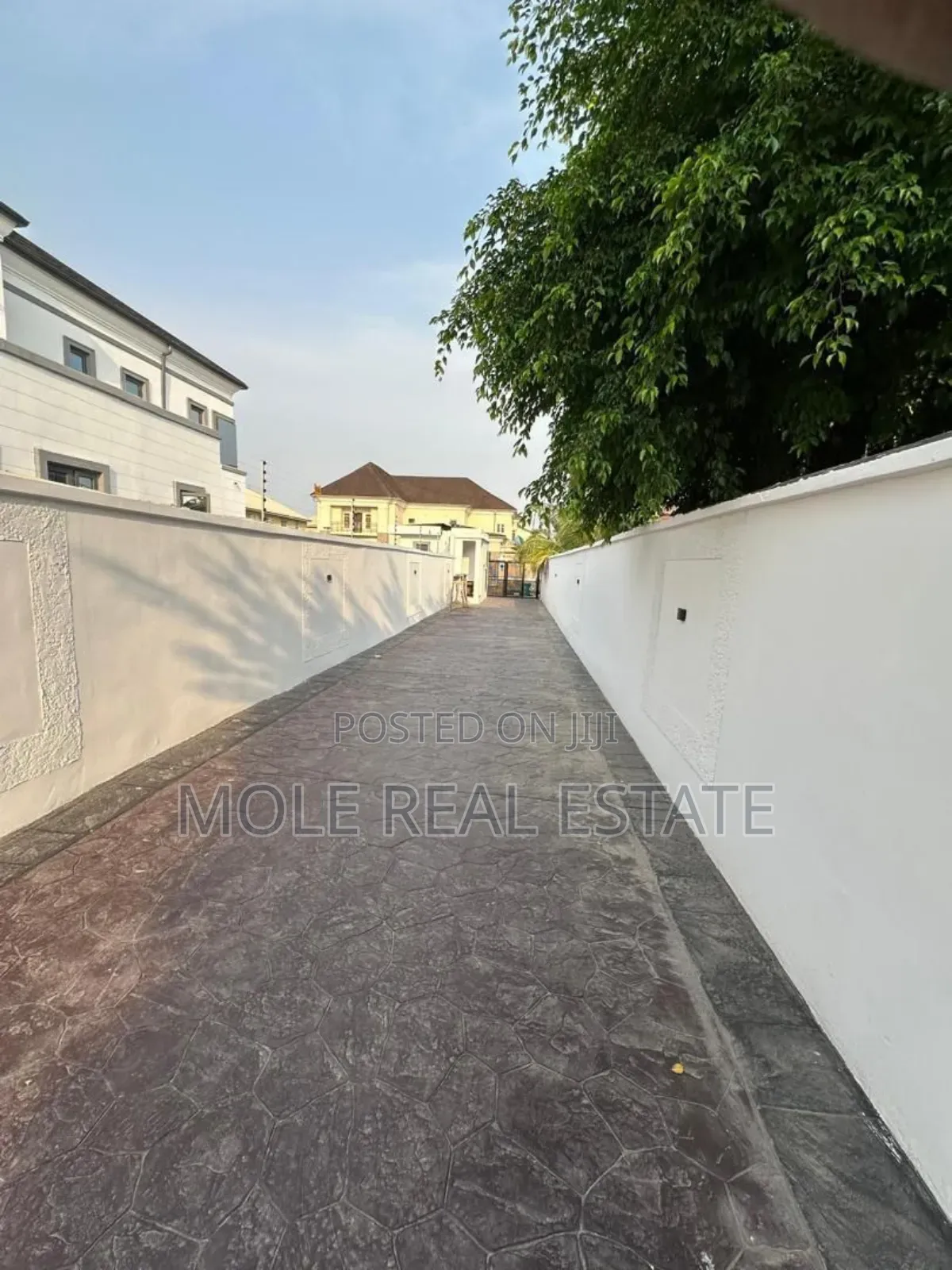 Furnished 5bdrm Duplex in Vgc Victoria Island for sale