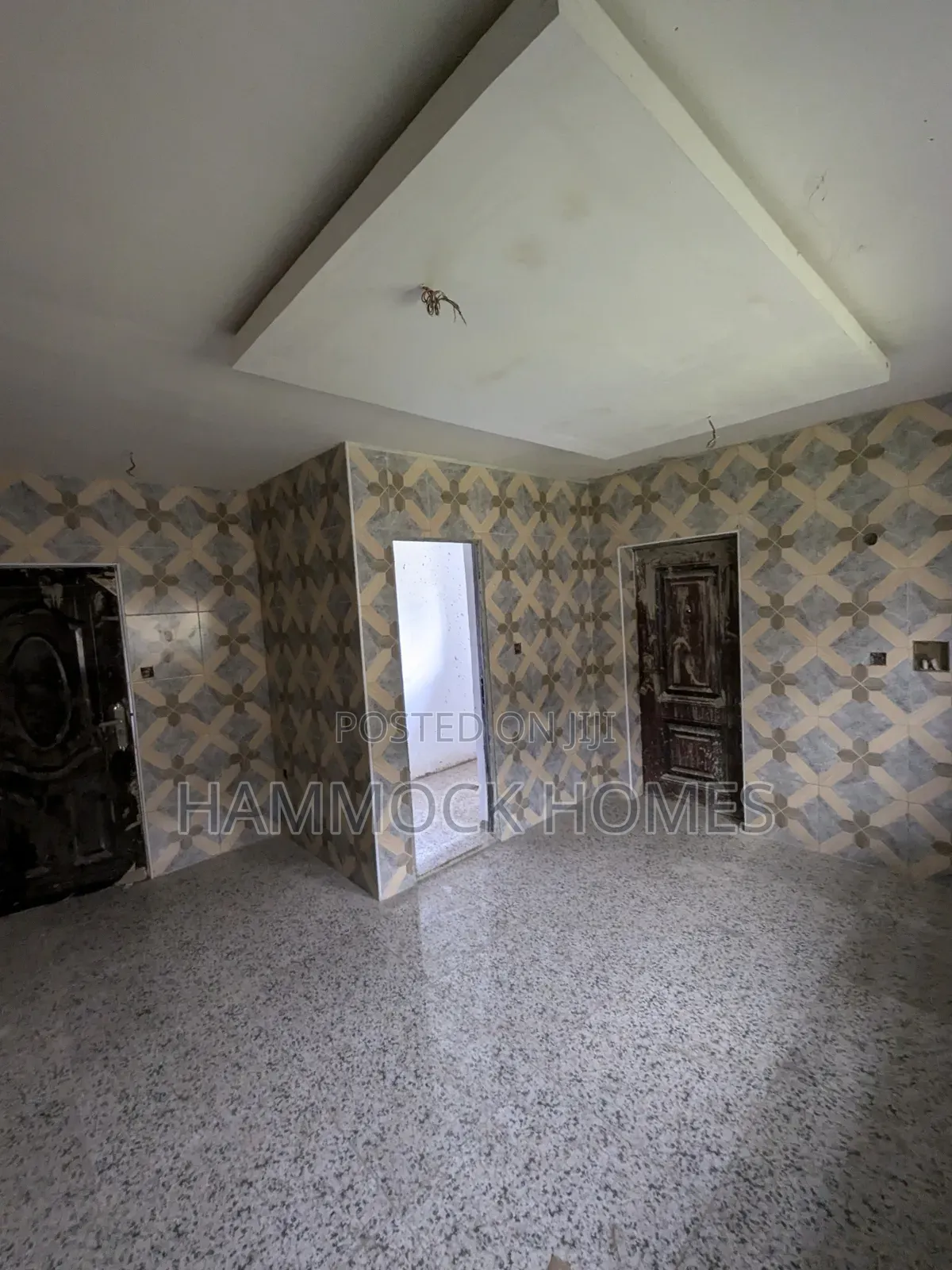 6bdrm Duplex in Ikolaba Gra, Agodi for sale