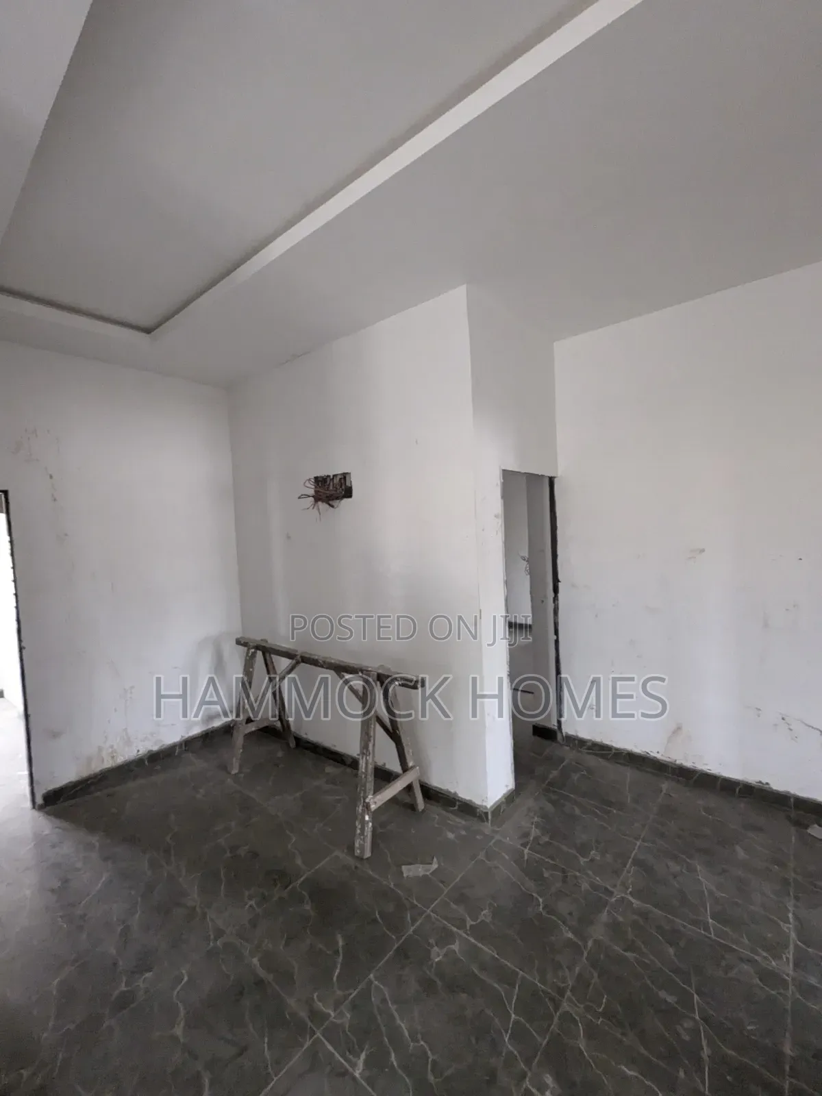 6bdrm Duplex in Ikolaba Gra, Agodi for sale