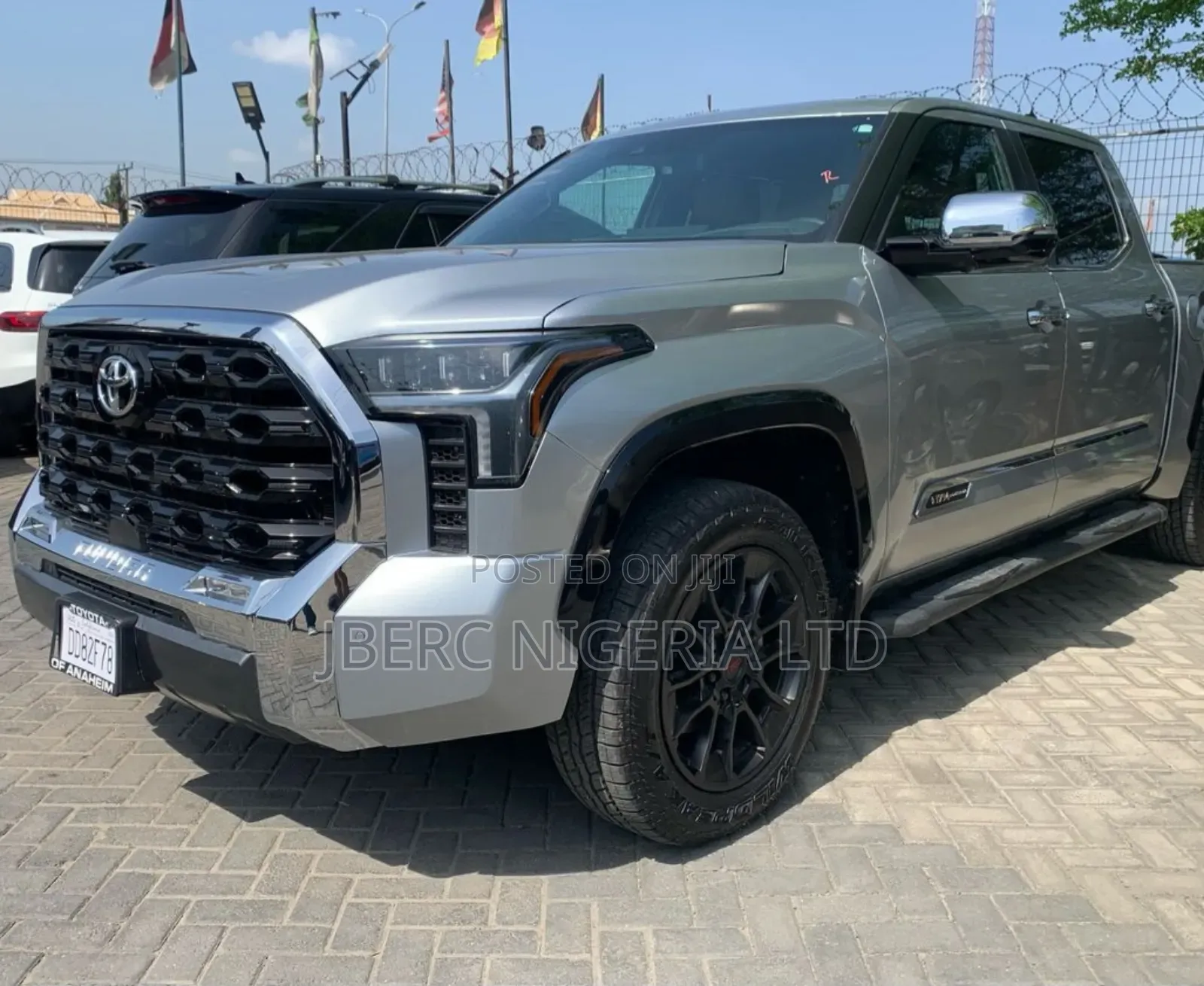 Toyota Tundra 2023 Black