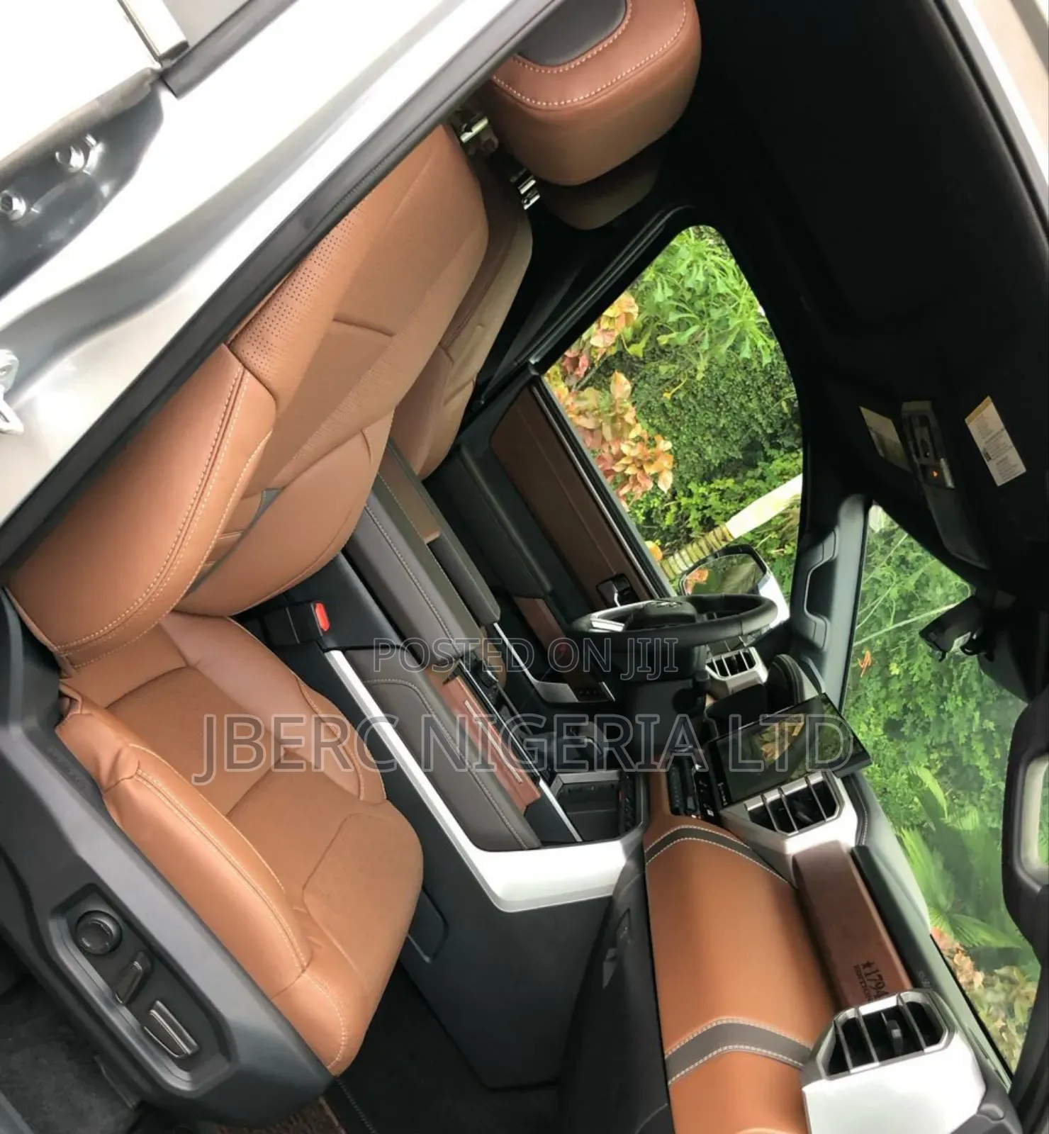 Toyota Tundra 2023 Black