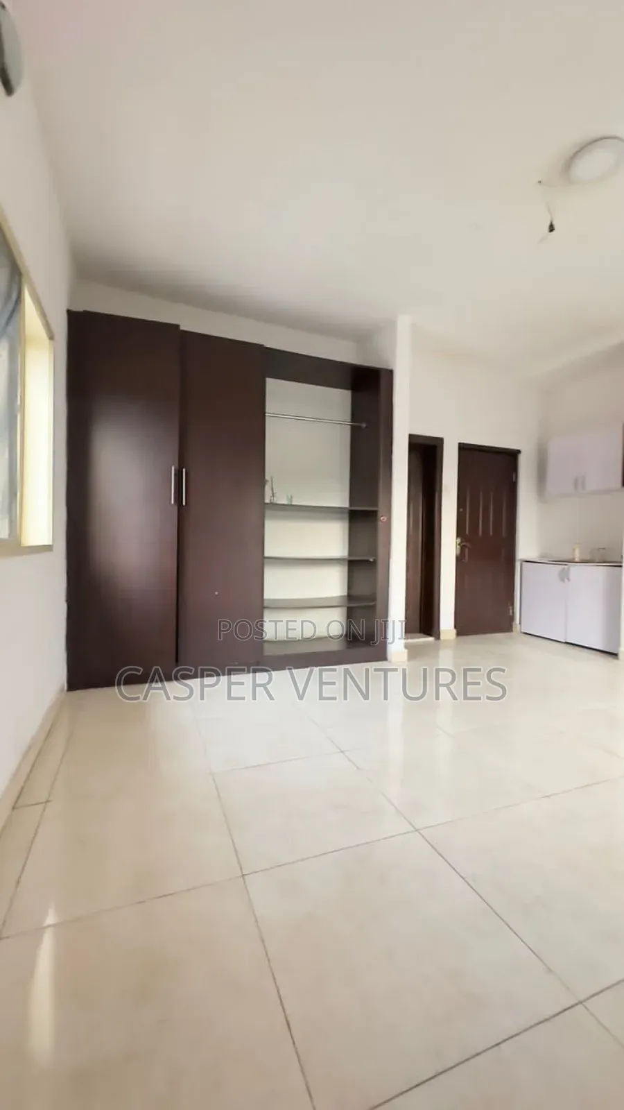 Studio Apartment in Osapa London Garden for rent