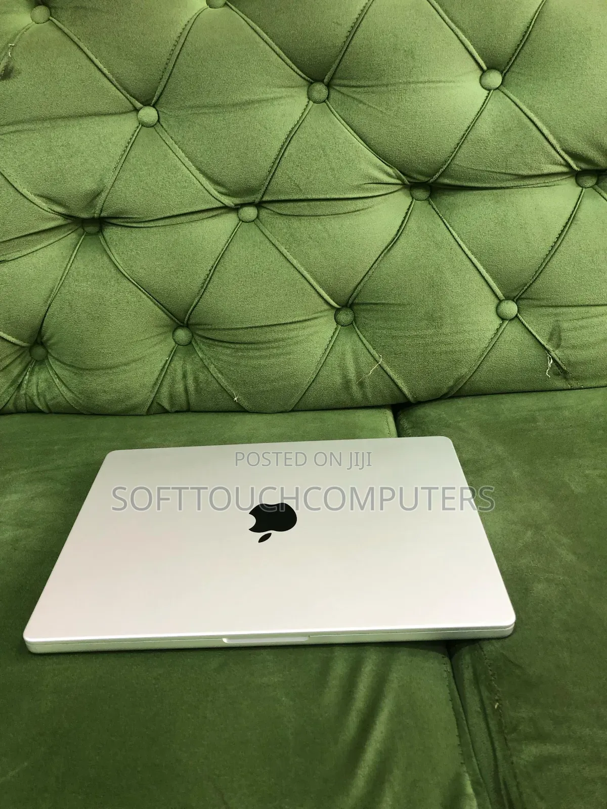 Laptop Apple MacBook Pro 2021 M1 16GB Apple M1 Pro SSD 512GB