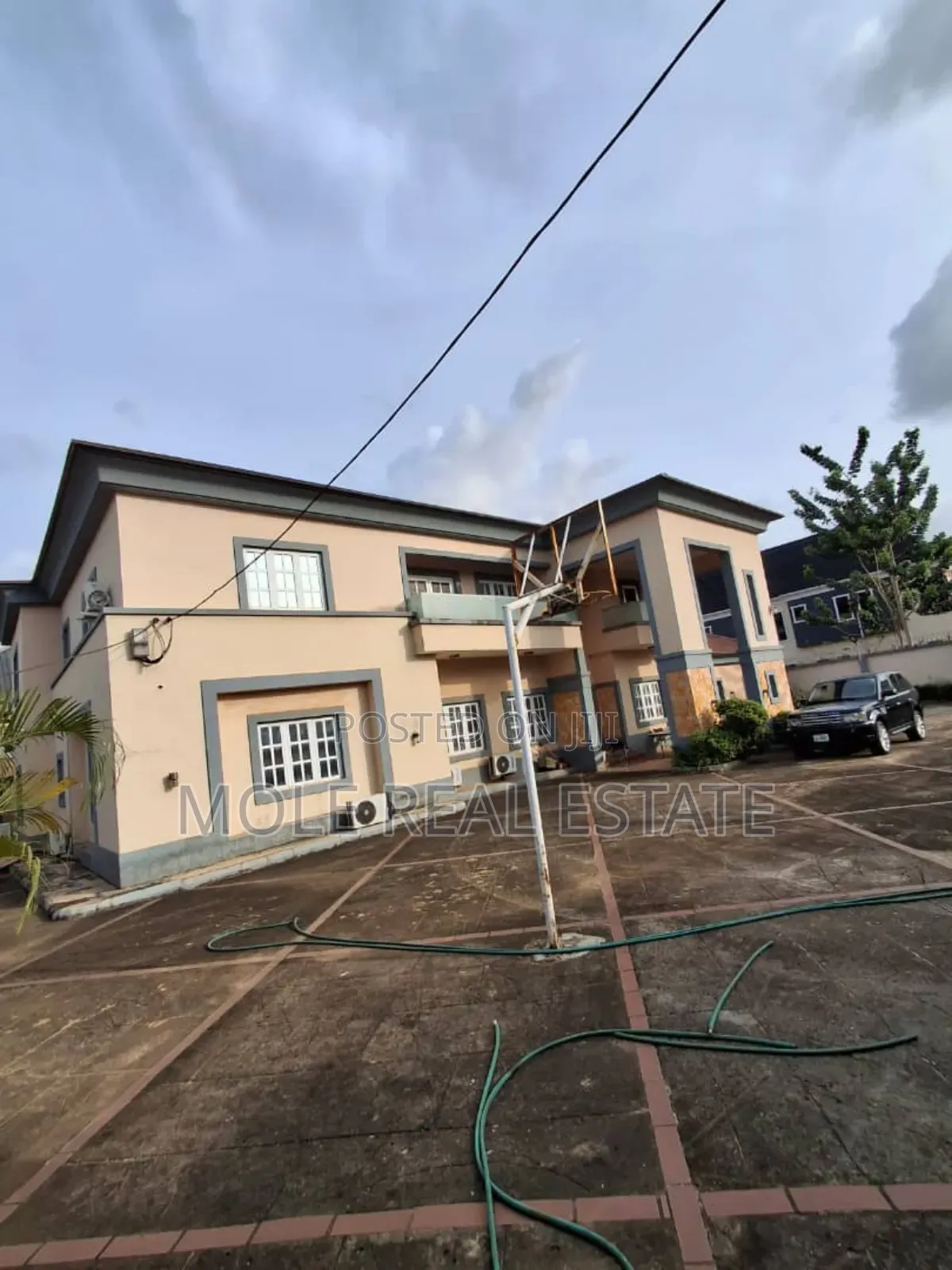 5bdrm Duplex in New London Baruwa for sale