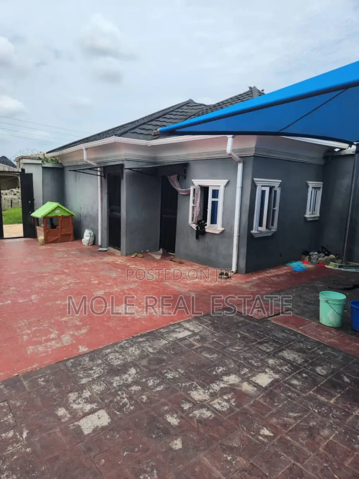 5bdrm Duplex in Igbogbo Ikorodu for sale