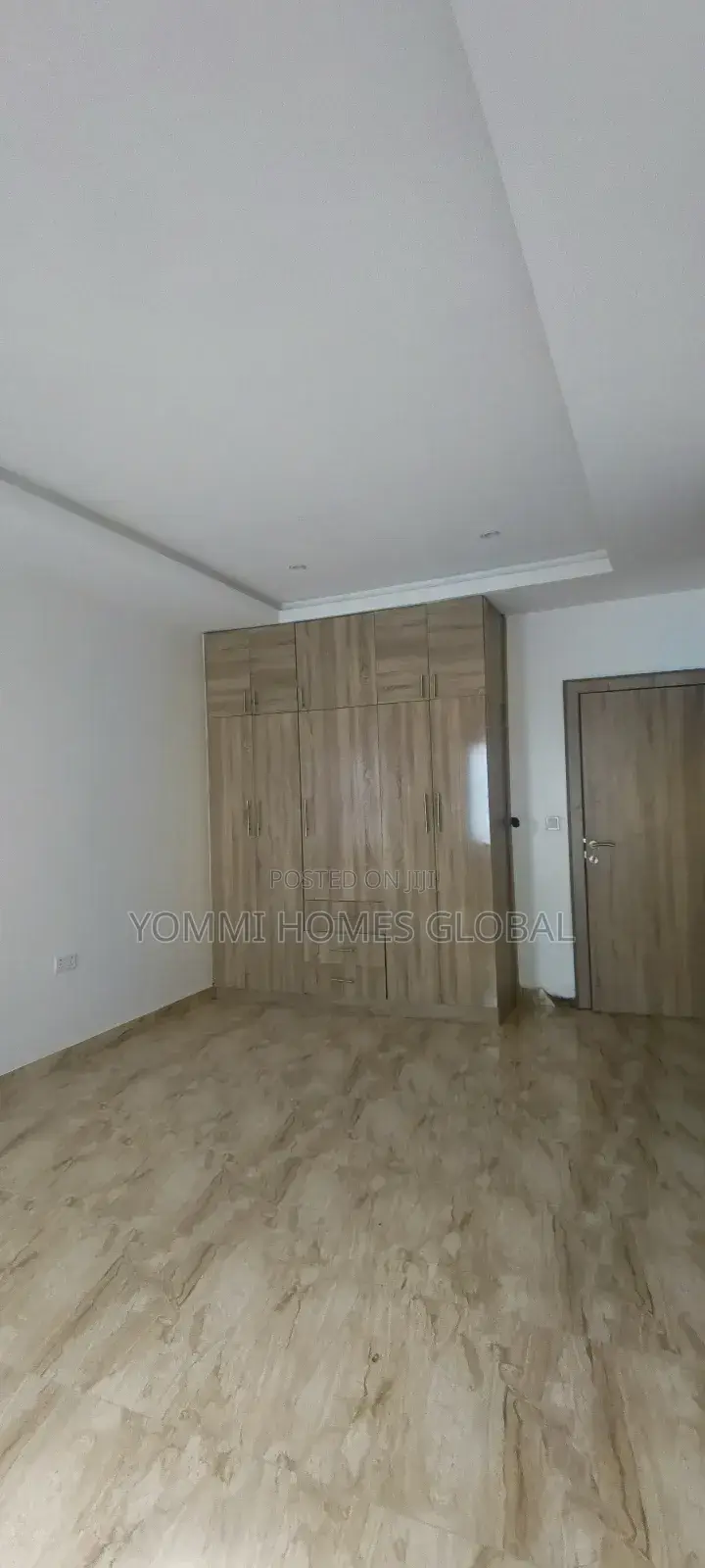 3bdrm Block of Flats in Wuye. for rent