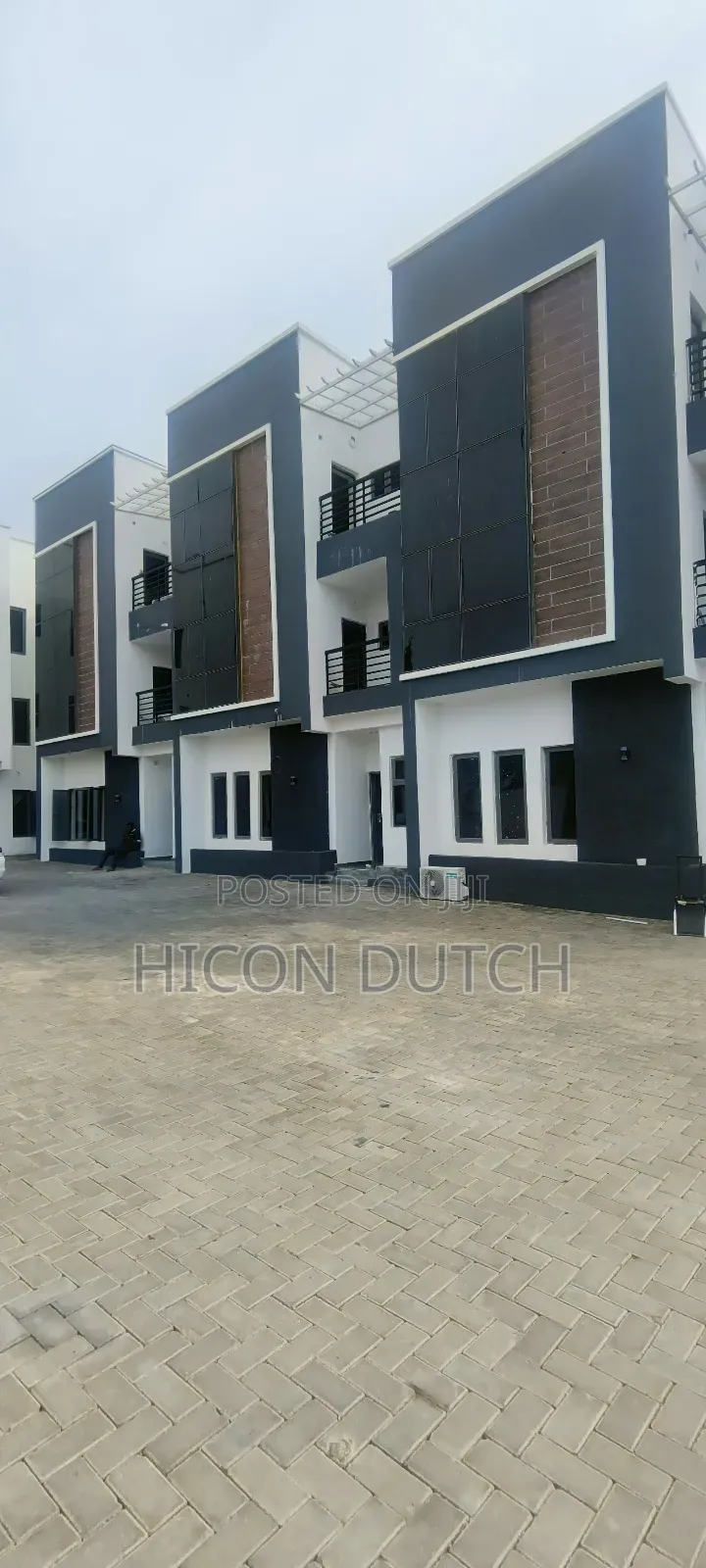 3bdrm Block of Flats in Wuye. for rent