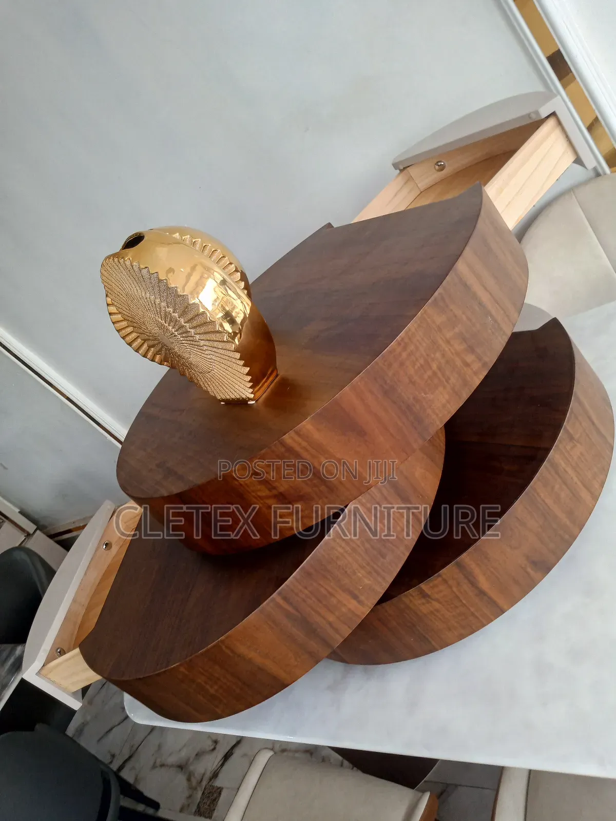 Turkey Magic Center Table With Drawers