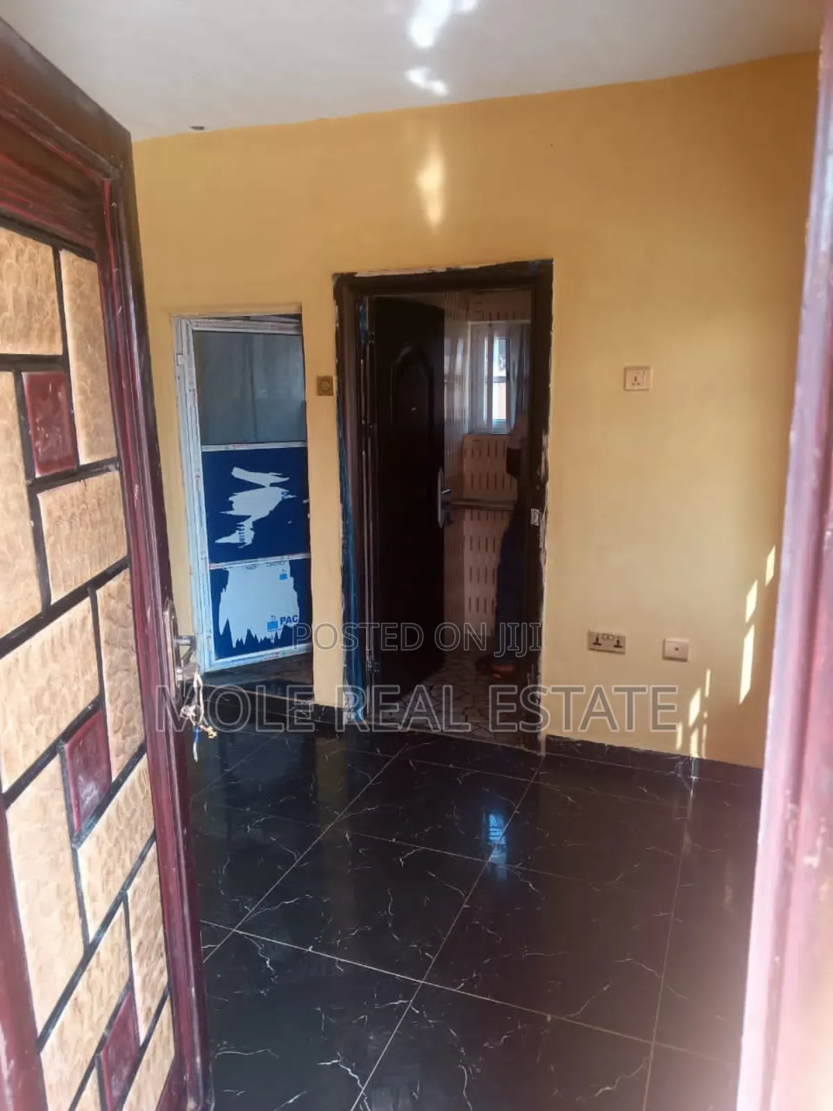 4bdrm Block of Flats in Gowon Estate Egbeda, Akowonjo for sale
