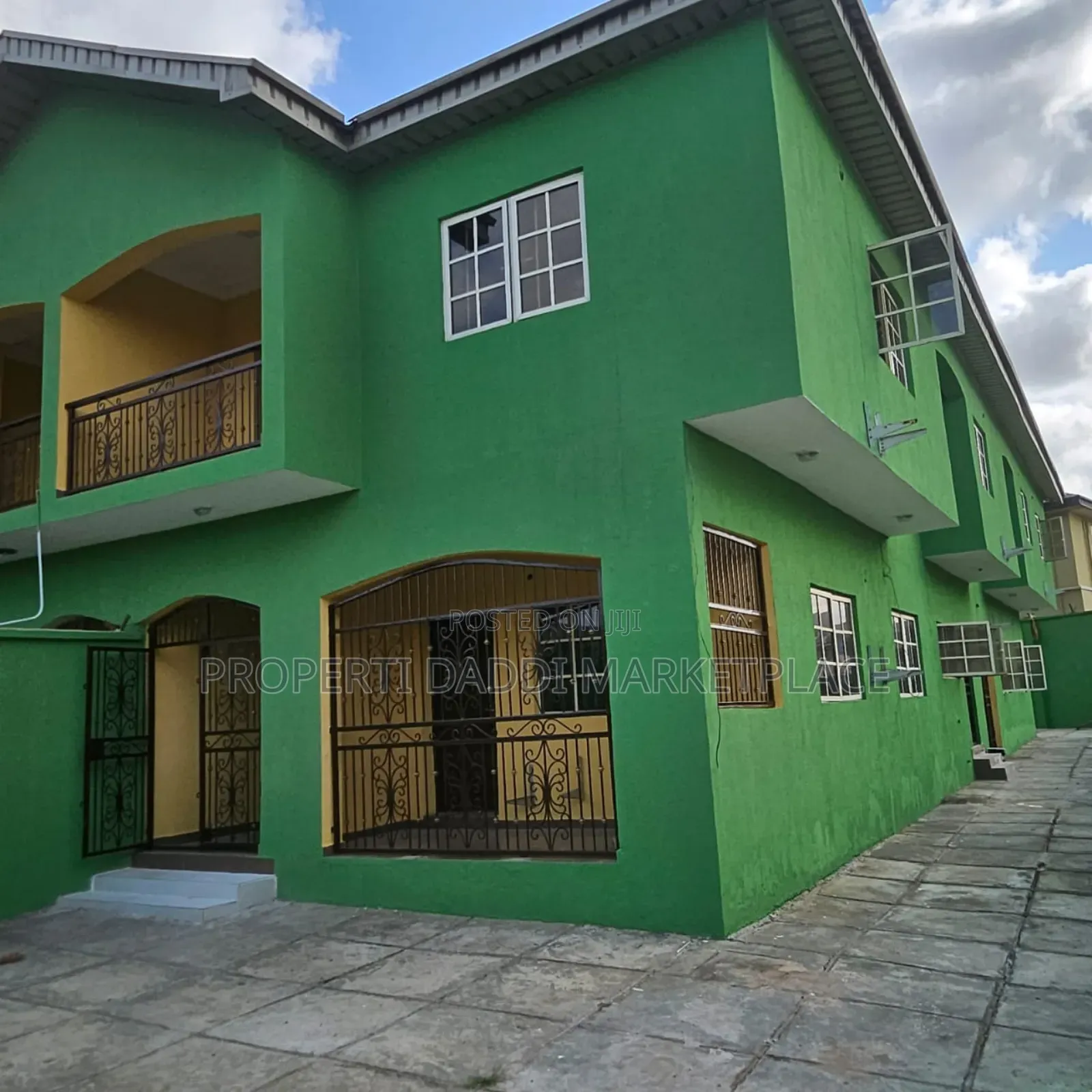 4bdrm Duplex in GRA Phase 2 Shangisha for rent