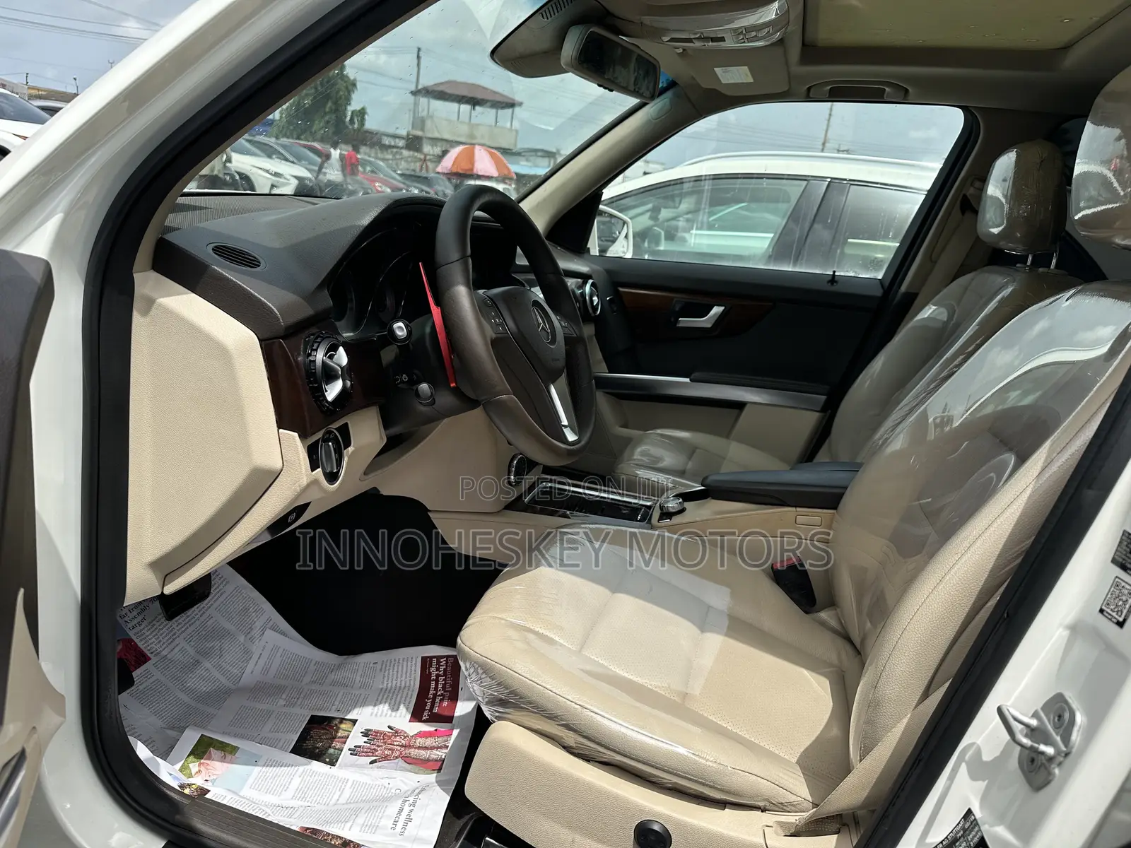 Mercedes-Benz GLK-Class Base GLK 350 4dr AWD 4MATIC (3.5L 6cyl 7A) 2015
