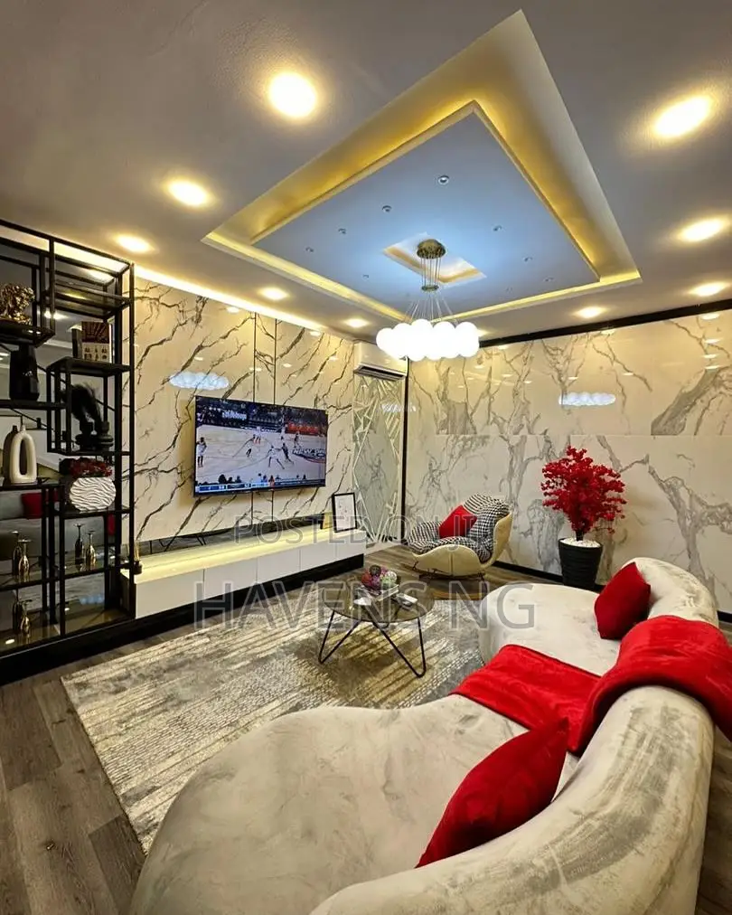 Luxury 2-Bedroom Maisonette Shortlet Apartment