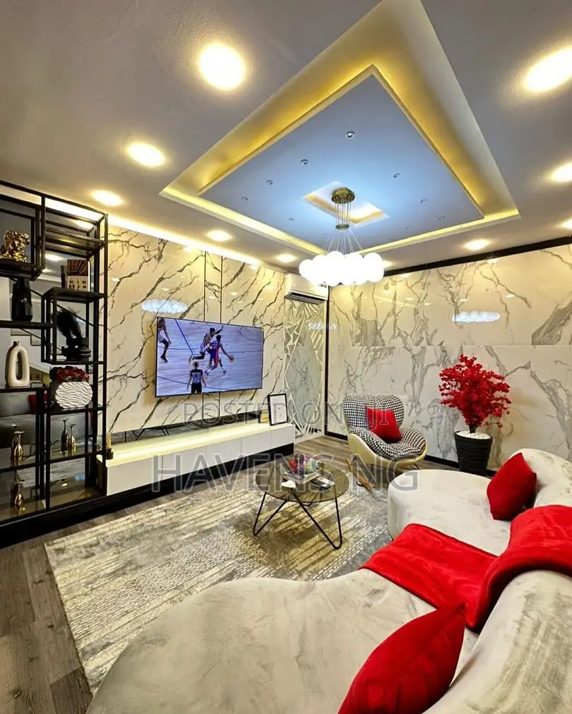 Luxury 2-Bedroom Maisonette Shortlet Apartment