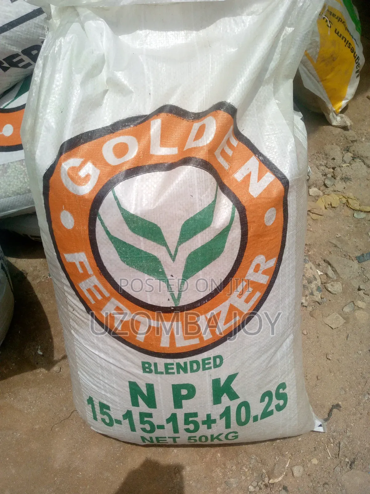 Golden NPK 15 15 15