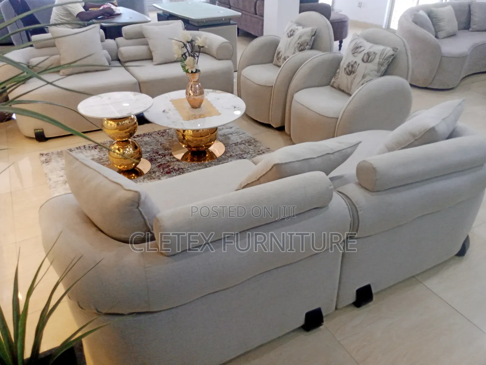 Contemporary Turkey Sofa Chair by 8 Seaters