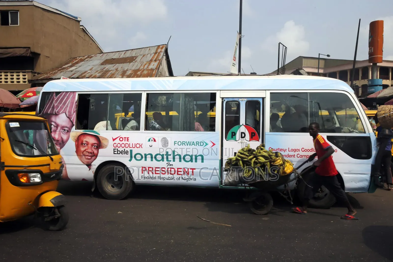Bus Branding for Campaign. #