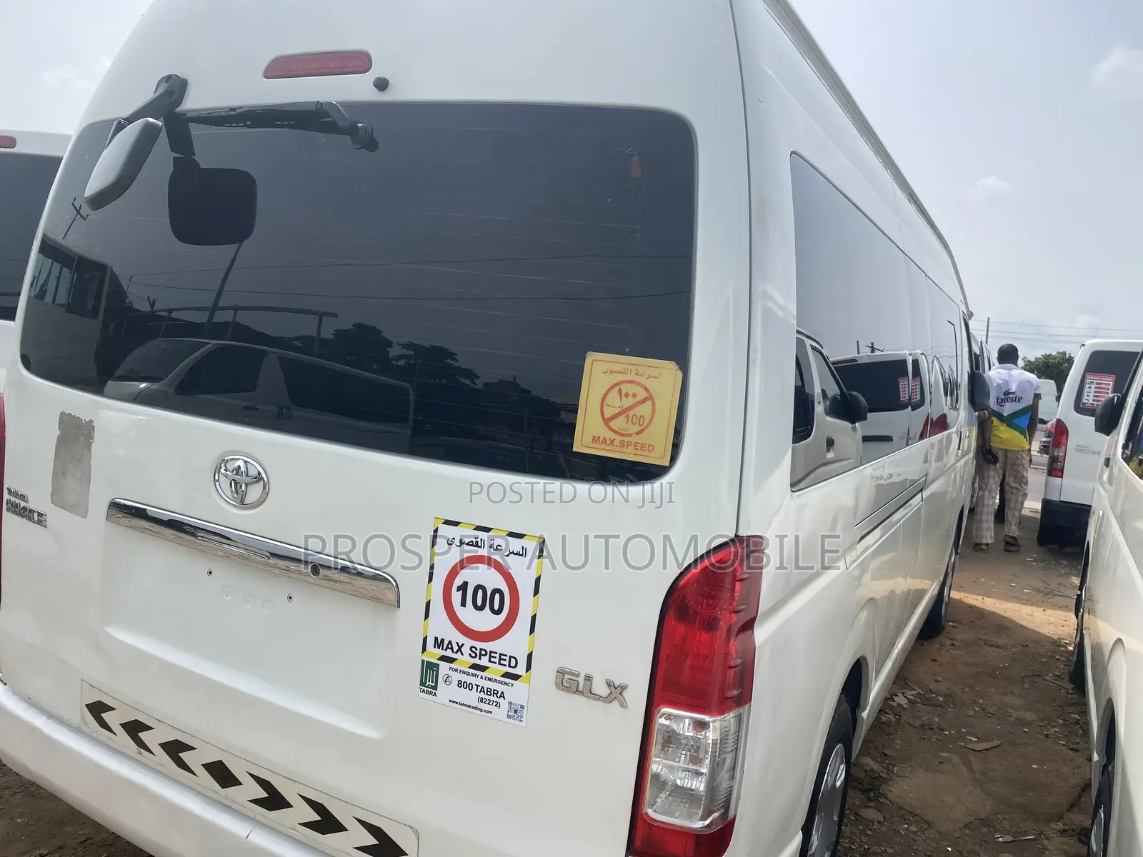 Toyota HiAce 2018 White