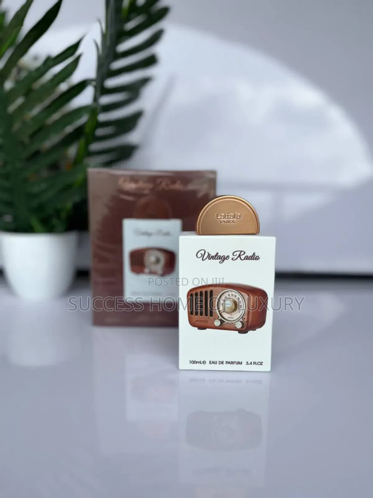 Vintage Radio by Lattafa 100ml Edp