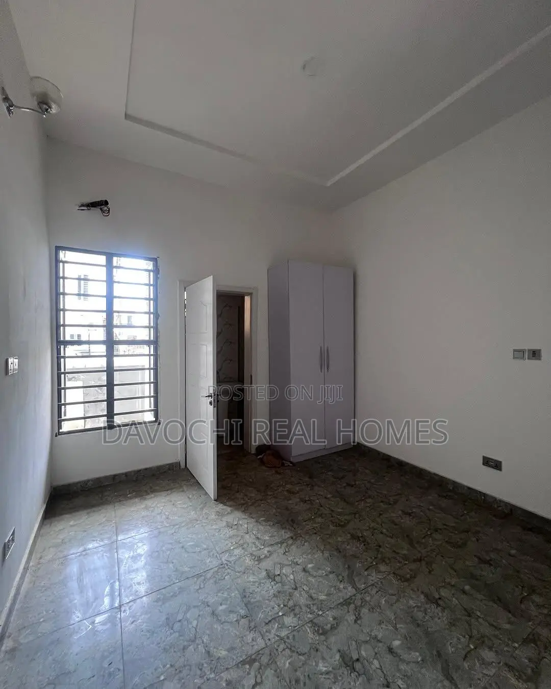 4bdrm Duplex in Ikota, Gra for rent