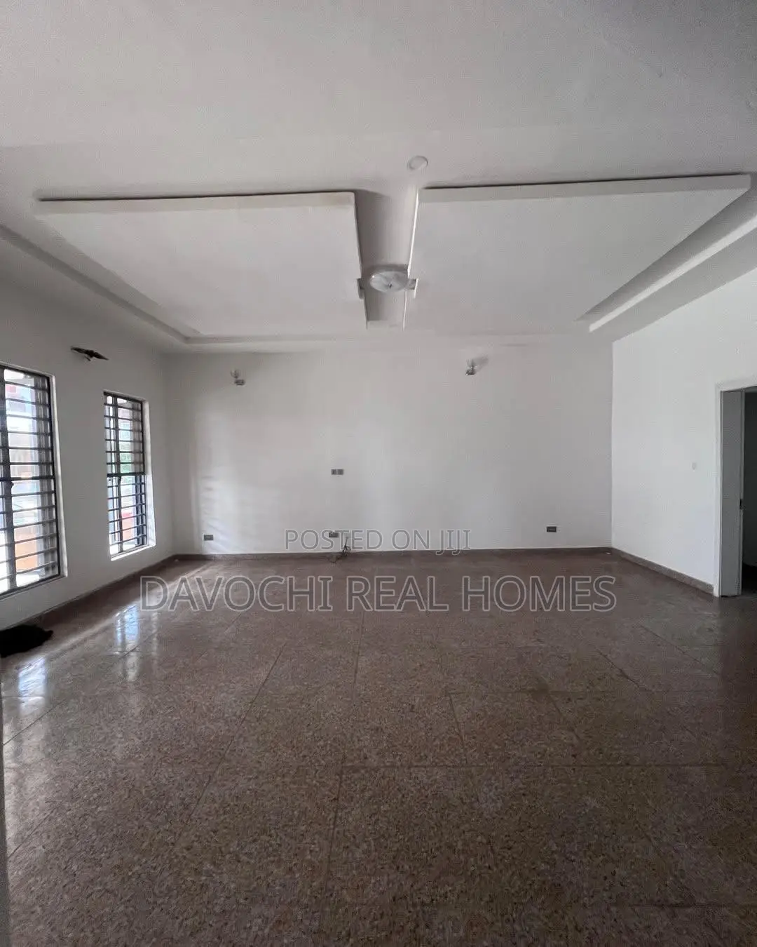 4bdrm Duplex in Ikota, Gra for rent