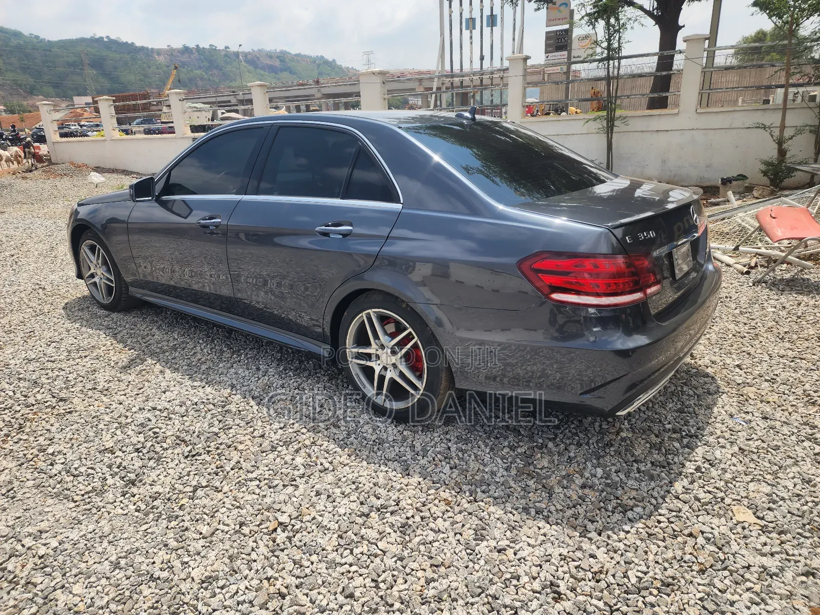 Mercedes-Benz E350 Base 4Matic Sedan AWD (3.5L 6cyl 7A) 2015 Gray